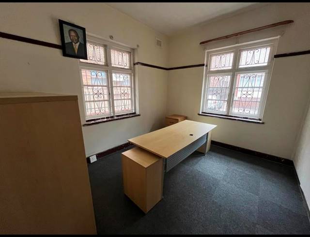2 BEDROOM APARTMENT FOR SALE IN PIETERMARITZBURG CENTRAL